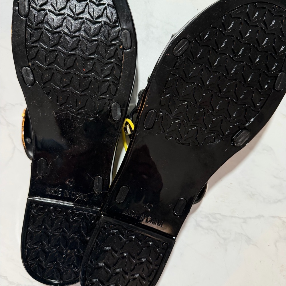 Black Studded Women’s Jelly Slide Sandals ✨NEW✨ - Picture 4 of 5